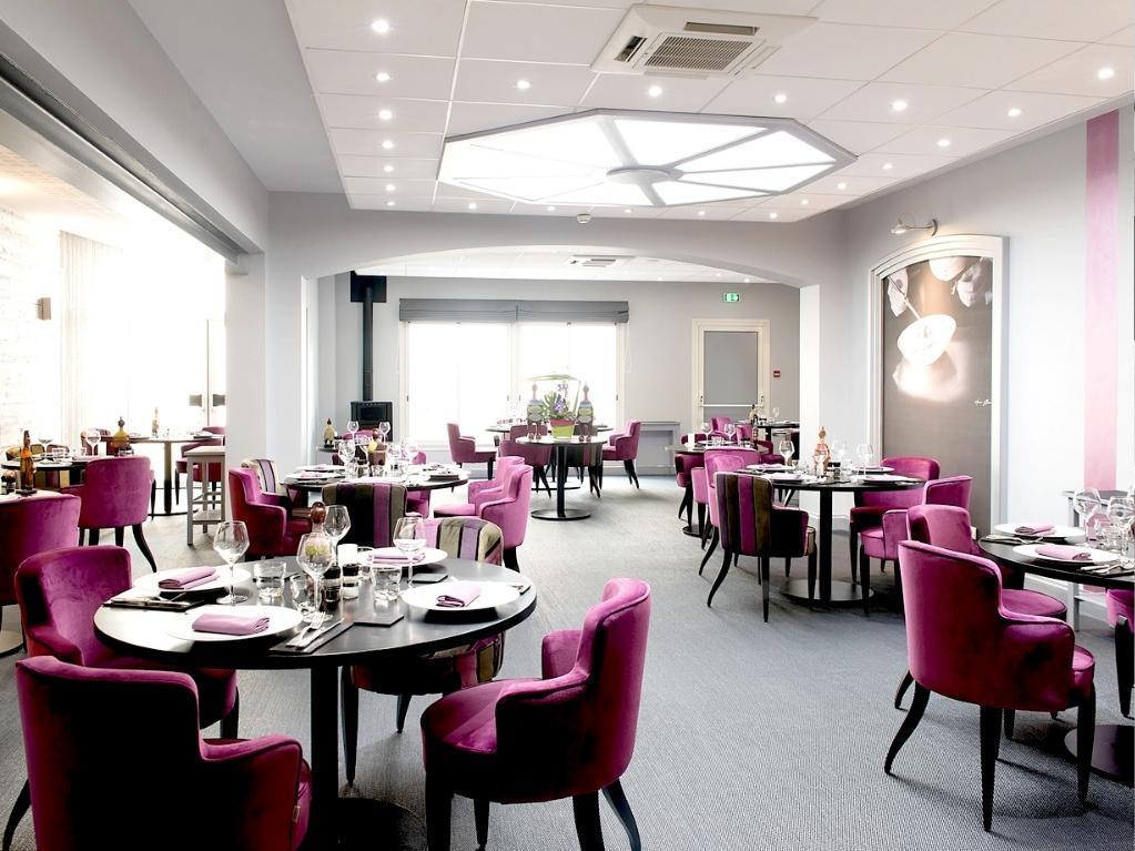 Logis Hotel De France Restaurant Le Lucullus Montmorillon Exterior photo